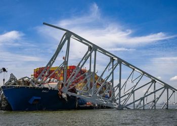 «تشب» تسدد 350 مليون دولار تعويضات تأمينية عن إنهيار جسر بالتيمور