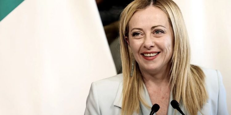 شركات التأمين تقدم تمويل جزئي لمشروع الموازنة الإيطالية 2025