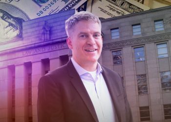 «جريج ليندبرج».. قطب التأمين يعترف بالذنب في احتيال وغسيل أموال بـ 2 مليار دولار