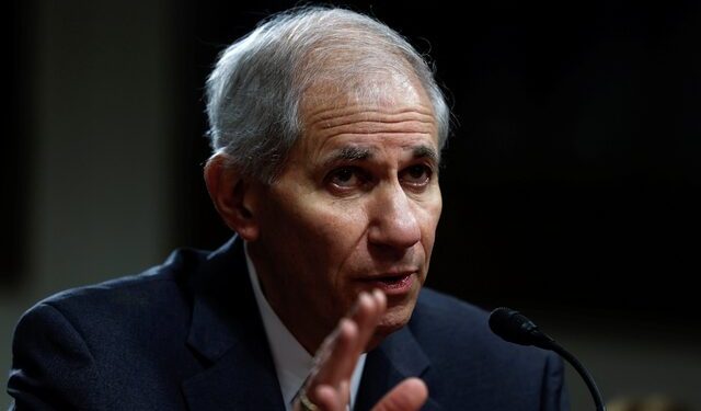 رئيس مؤسسة التأمين الفيدرالية: النظام المالي الأمريكي على وشك تكبد خسائر كبيرة