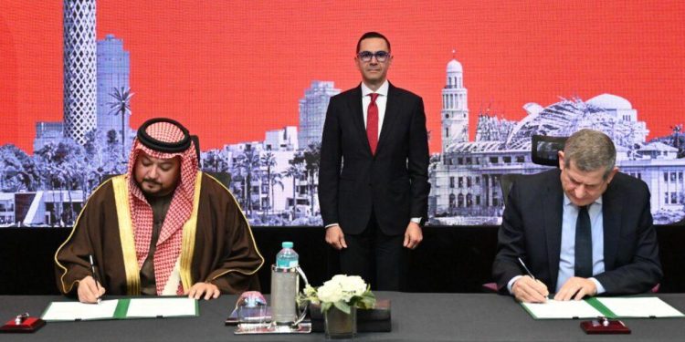 توقيع شراكة استراتيجية بين شركة العين الأهلية للتأمين ومصر للتأمين